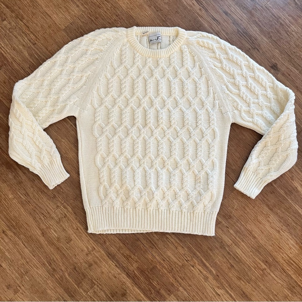 Vintage Cream Cable Knit Acrylic Sweater | Size M | Classic Cozy Pullover